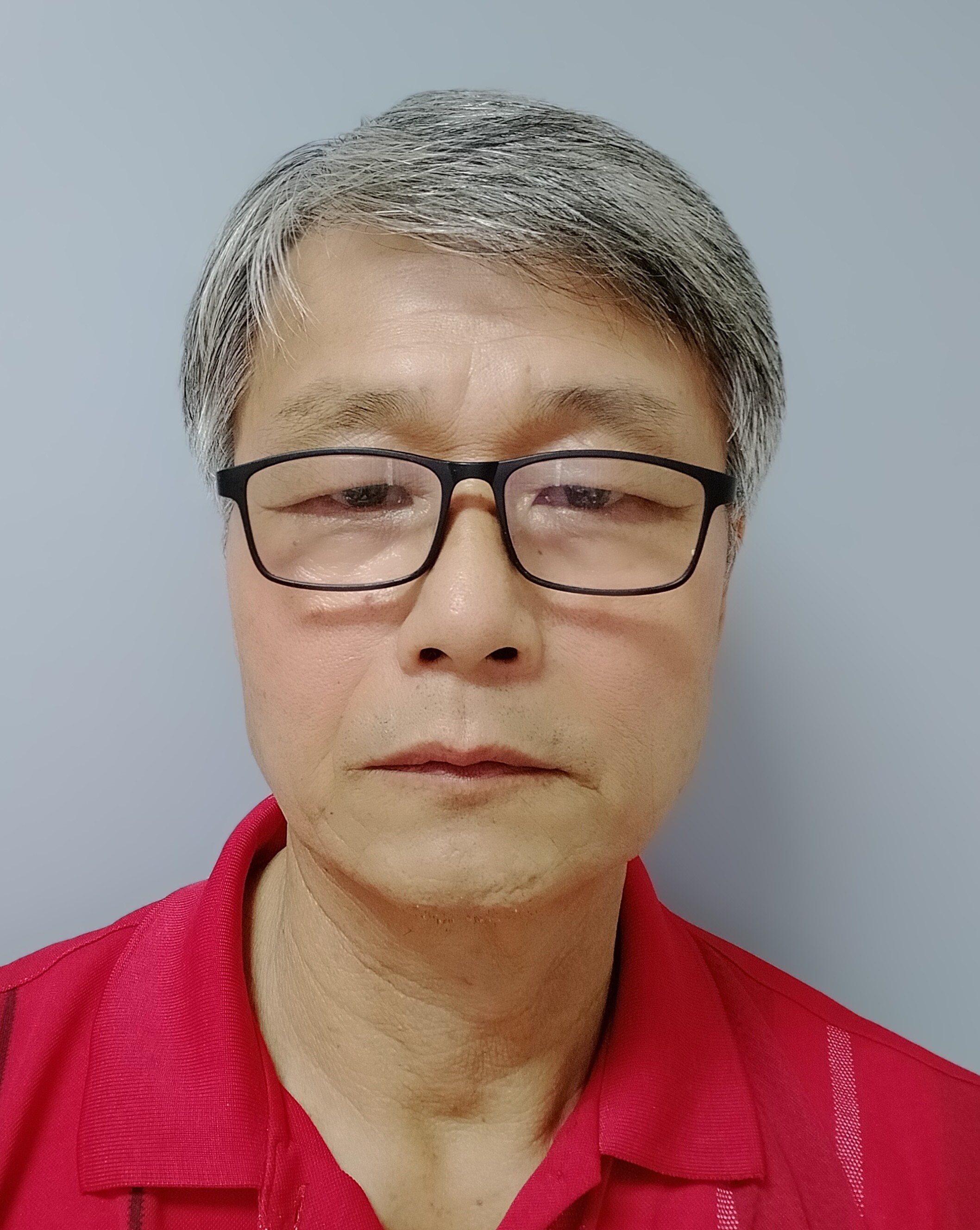 Ruey-Liang  Chou Associate Researcher